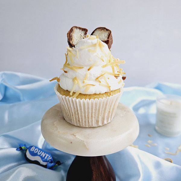 Coconut Bounty Cupcake