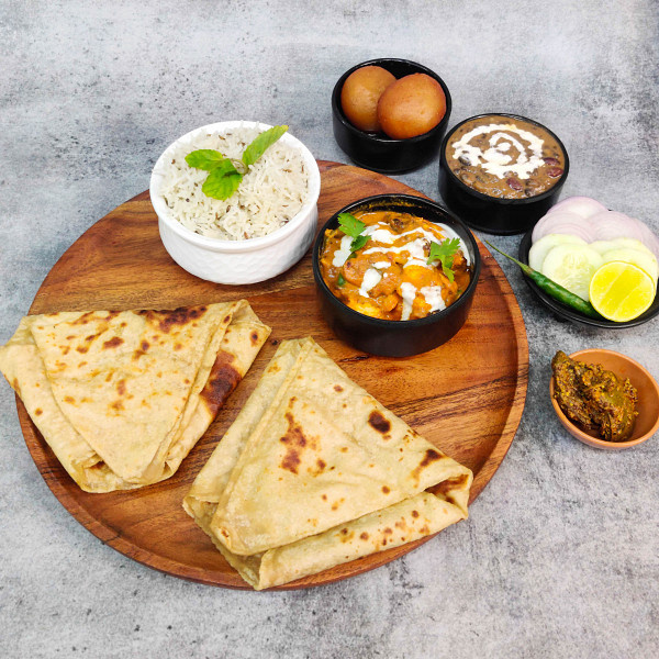 Kadhai Paneer Presidential Thali