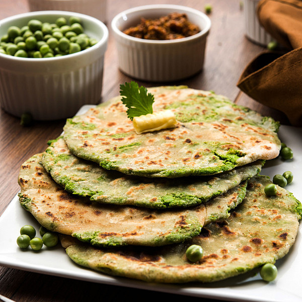 Gobi Paratha & Curd Meal