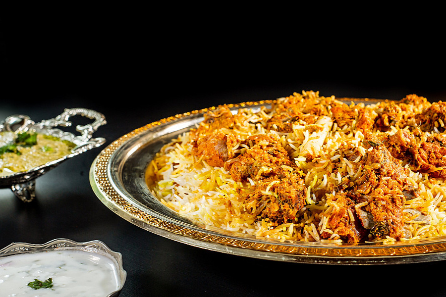 Zafrani Gosht Ki Biryani Special [Serves 2]