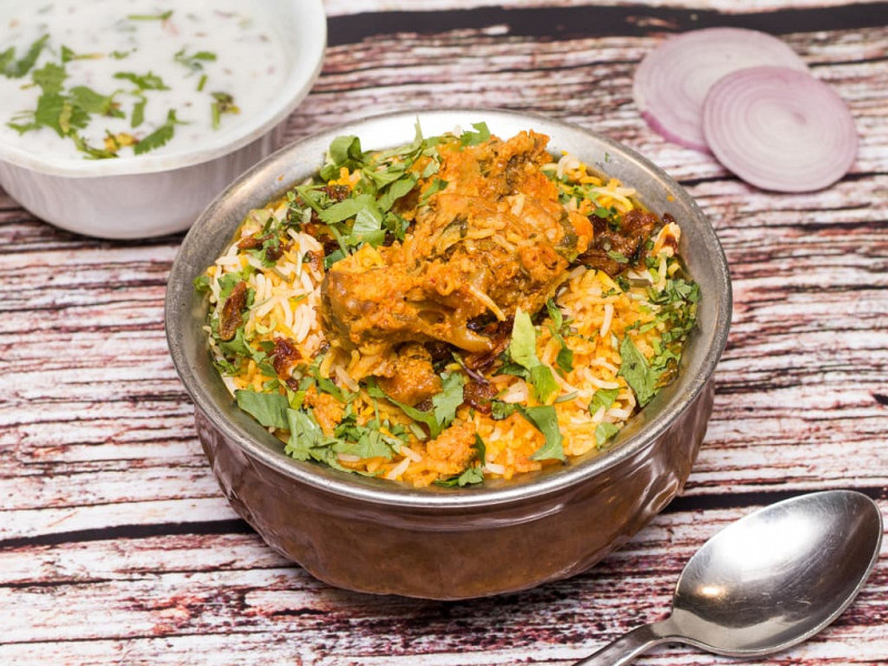 BONLESS CHICKEN TIKKA BIRYANI