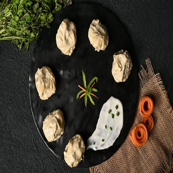Veg. Afghani Momos