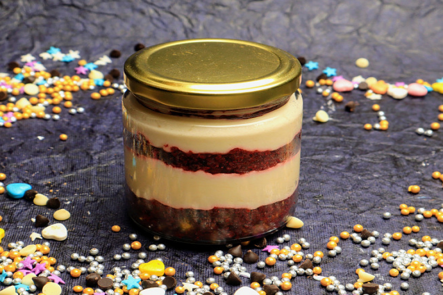 Red Velvet Jar