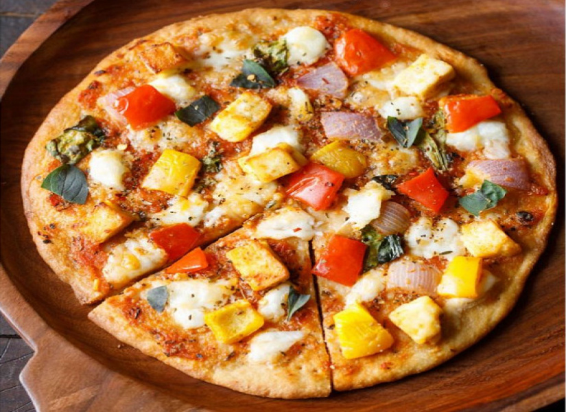 Paneer Korma Pizza