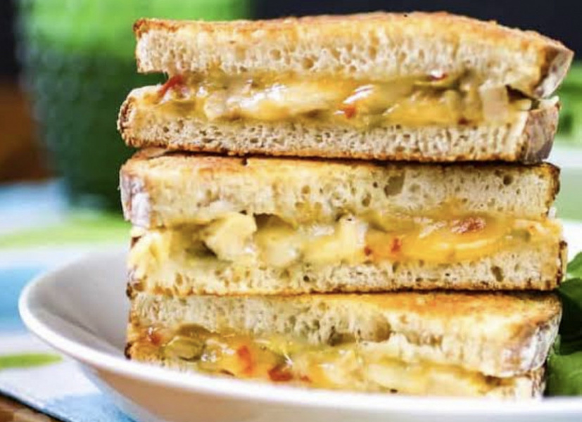 Kadhai Paneer Korma Sandwich