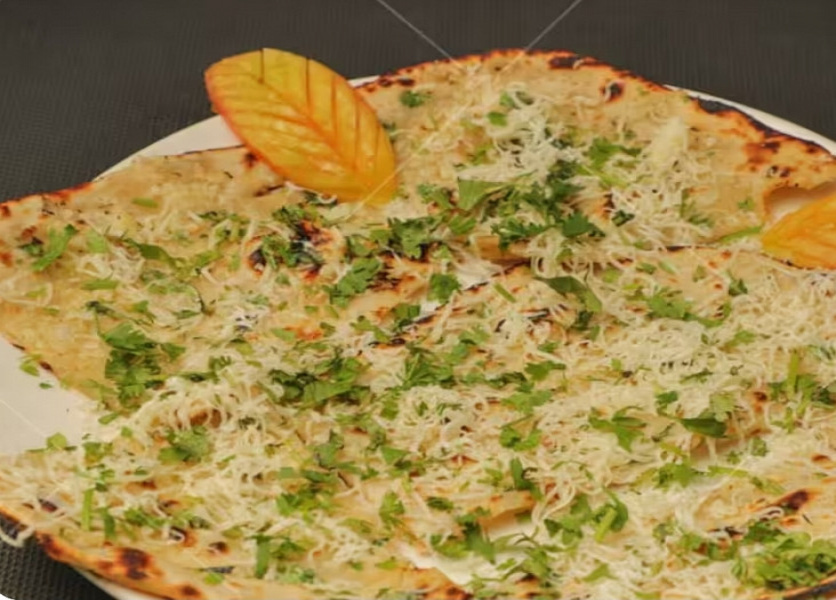 Cheese Garlic Naan