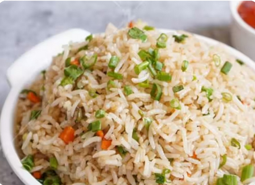 Veg Fried Rice With Noodles