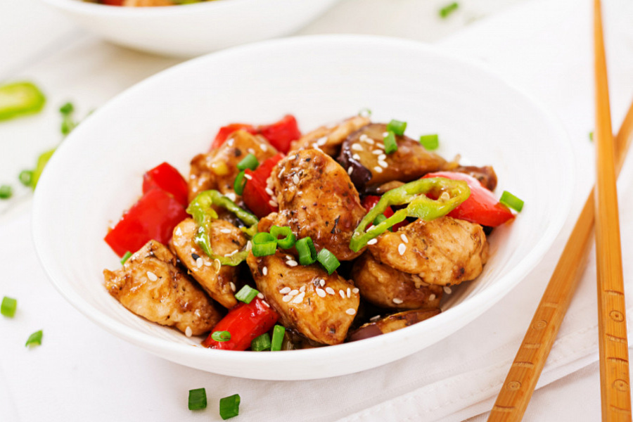 Wok Tossed Chilli Chicken