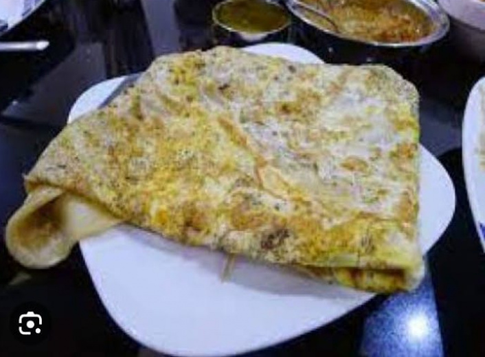 Egg Veechu Parotta