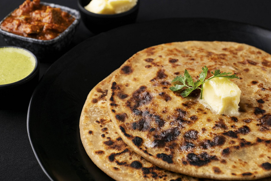 Aloo Tawa Paratha