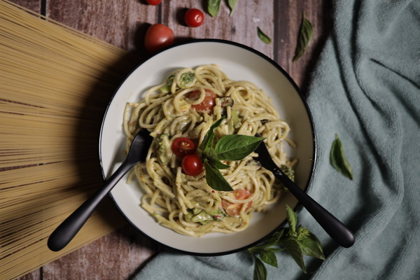 Pesto Sauce Pasta ( Green Sauce)