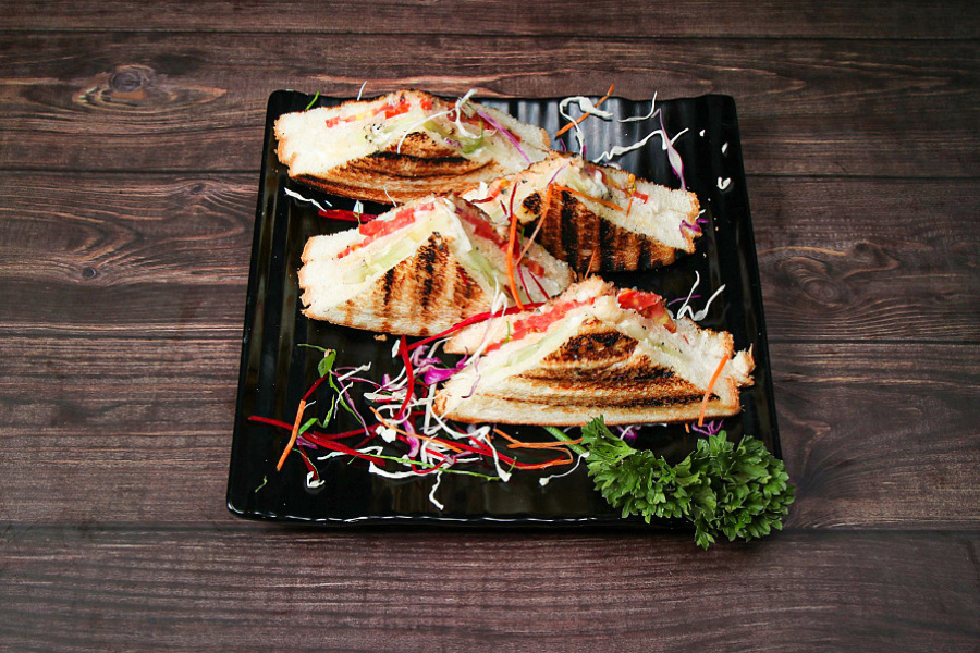 Vegetable Grilled Sandwich