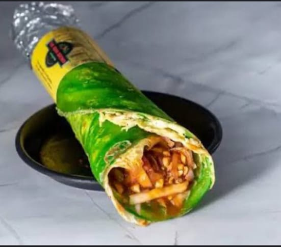 Gondhoraj Chicken Roll